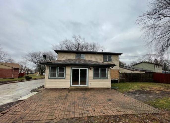 Wheeling, IL 60090,448 W Green DR