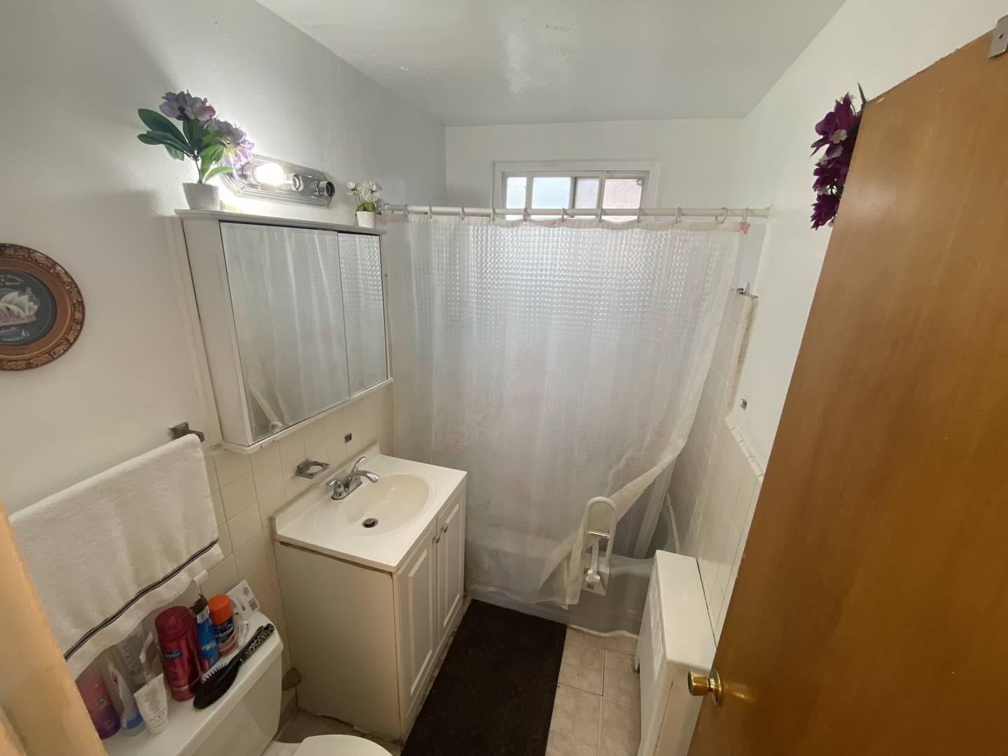 Chicago, IL 60659,6125 N Seeley AVE #2D