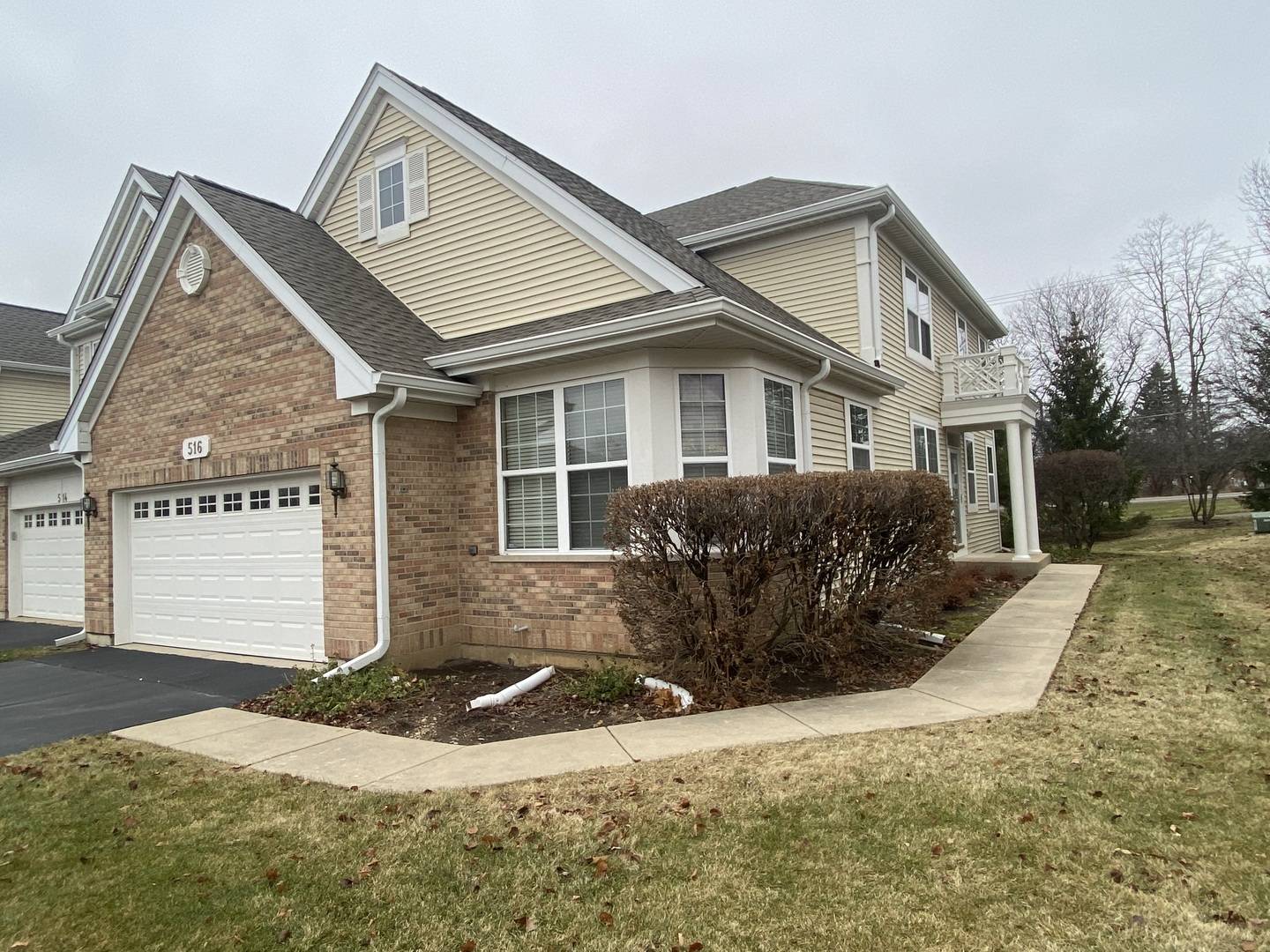 Bartlett, IL 60103,516 Tamarack DR
