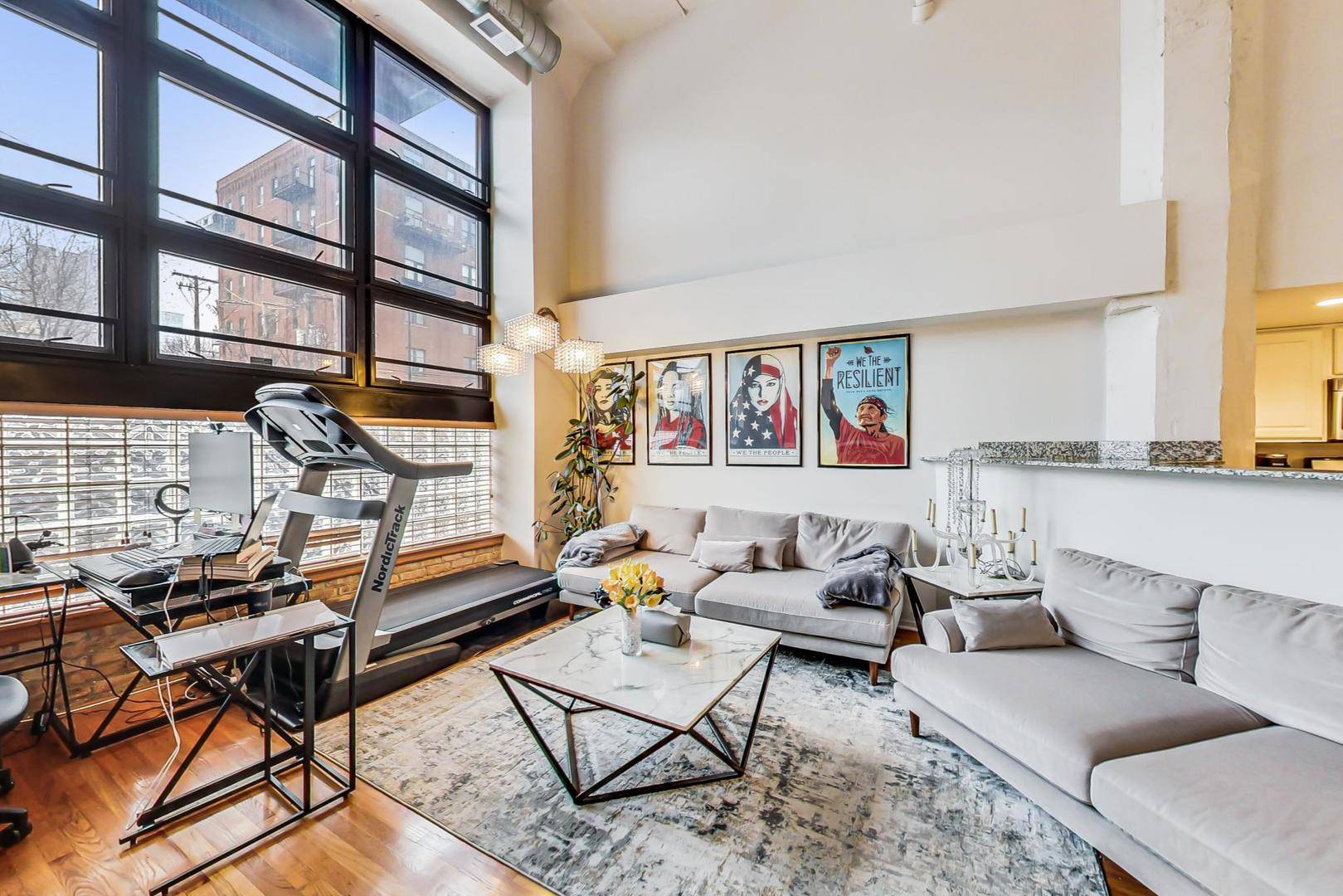 Chicago, IL 60616,1601 S Michigan AVE #106