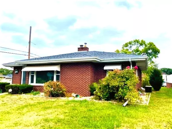 616 W 15th ST, Sterling, IL 61081