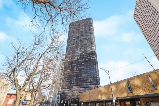 Chicago, IL 60640,5415 N Sheridan RD #2004