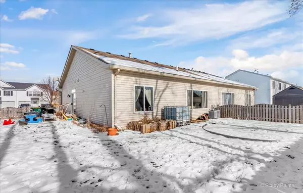 Plano, IL 60545,2718 Hoffman ST