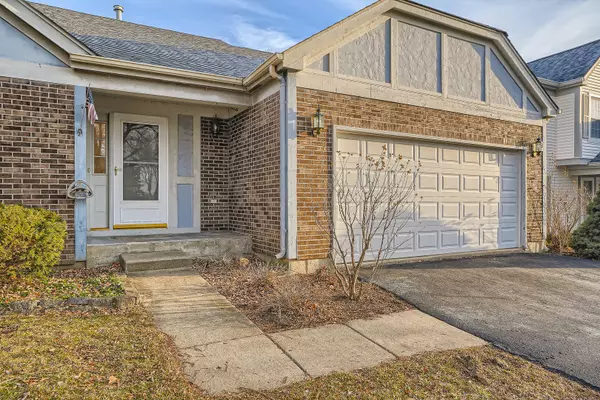 Gurnee, IL 60031,6162 BROOKSTONE PL