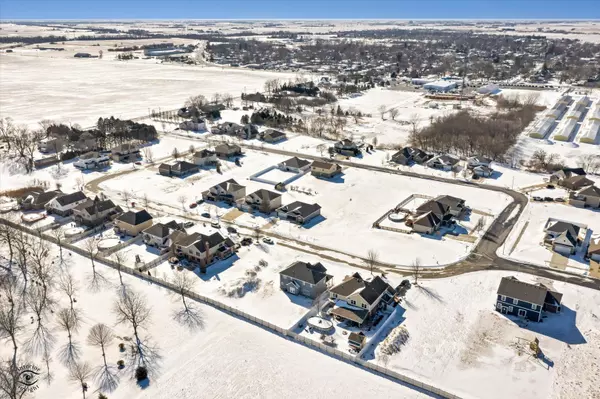 734 Hickory ST, Peotone, IL 60468