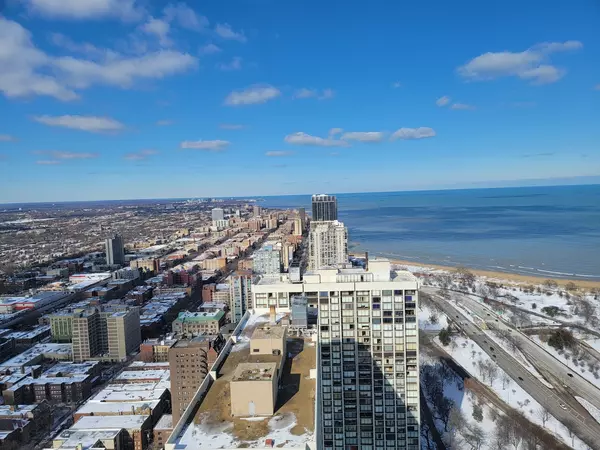 Chicago, IL 60640,5415 N SHERIDAN RD #5308