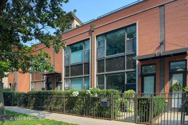 941 N Kingsbury ST #941, Chicago, IL 60610