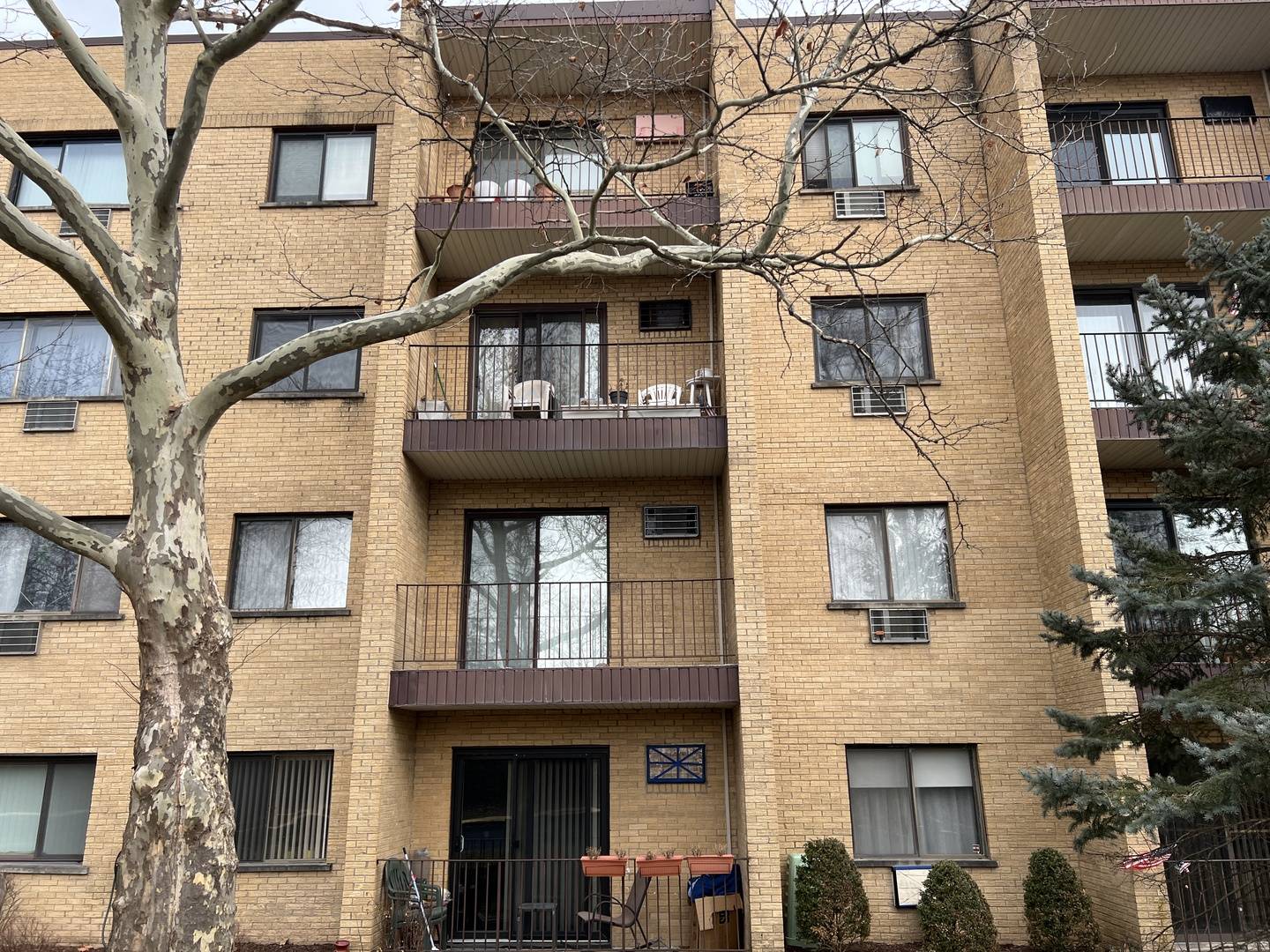 6630 S Brainard AVE #305, Countryside, IL 60525