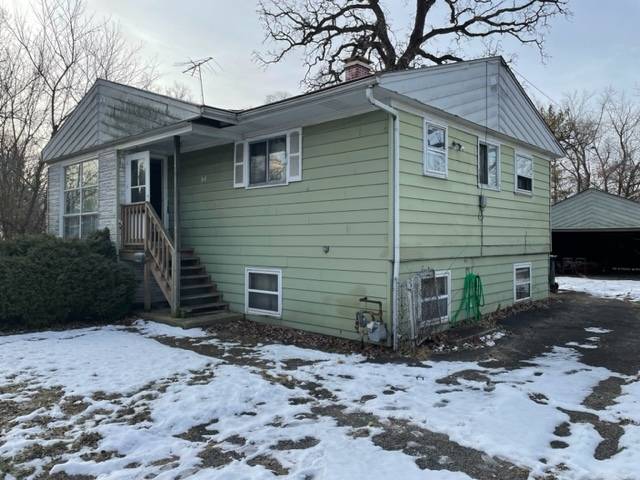 Carpentersville, IL 60110,64 Robin RD
