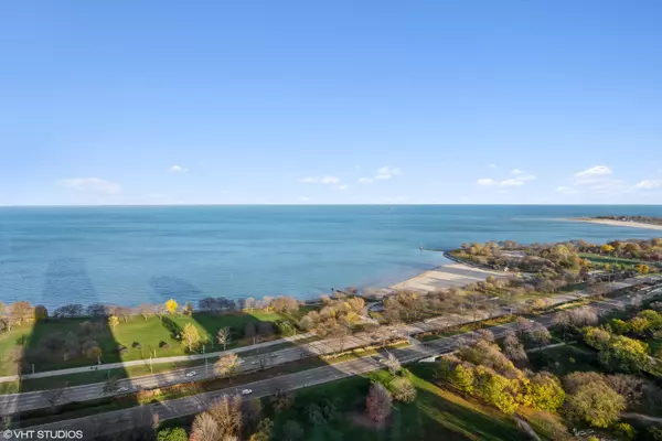 Chicago, IL 60640,5415 N SHERIDAN RD #3705