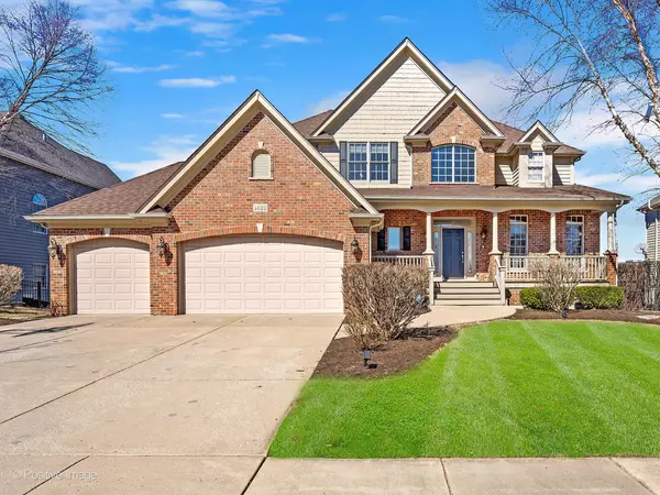 4023 Juneberry RD, Naperville, IL 60564