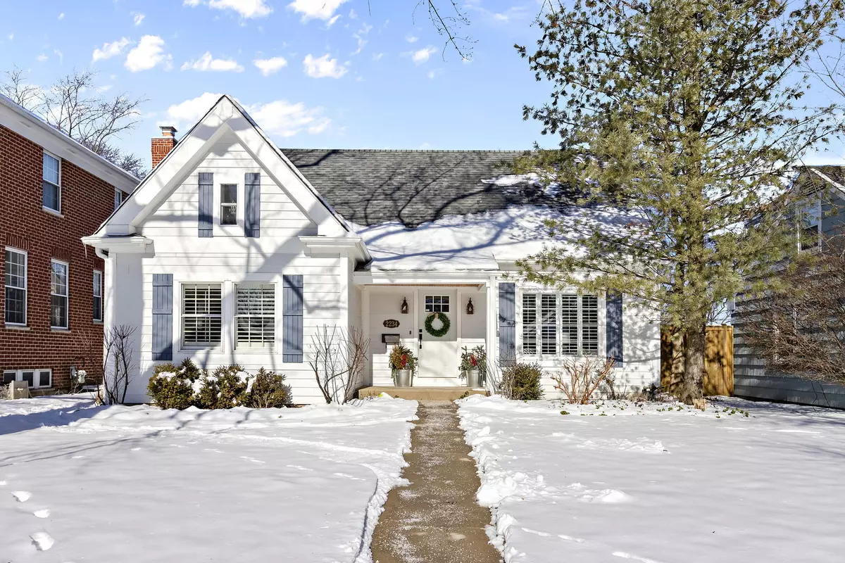 Glenview, IL 60025,2234 Henley ST