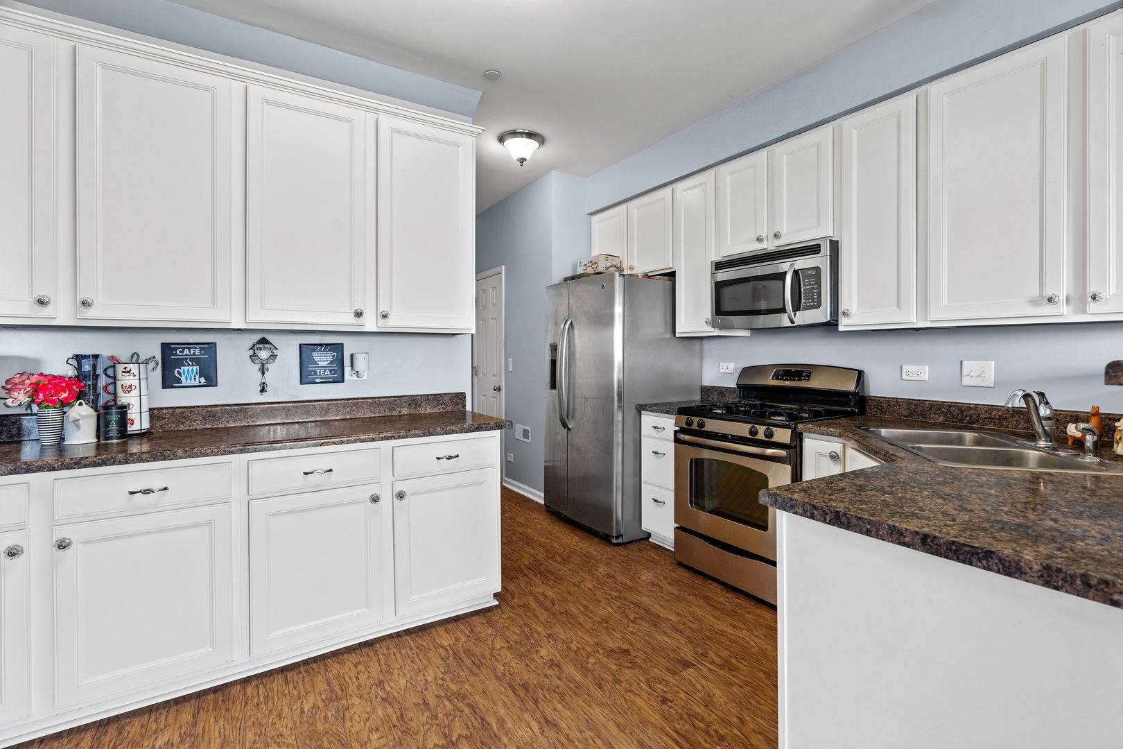 Huntley, IL 60142,9843 Williams DR