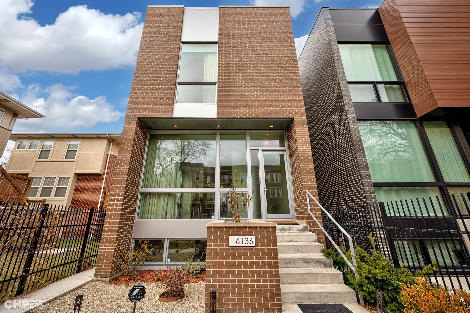 6136 S Greenwood AVE, Chicago, IL 60637
