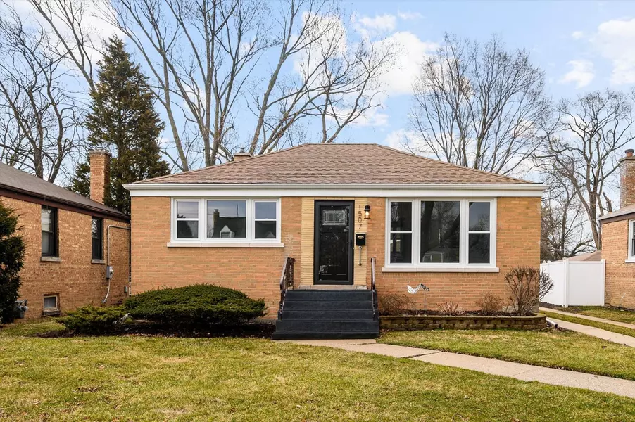 1507 N Taft AVE, Berkeley, IL 60163