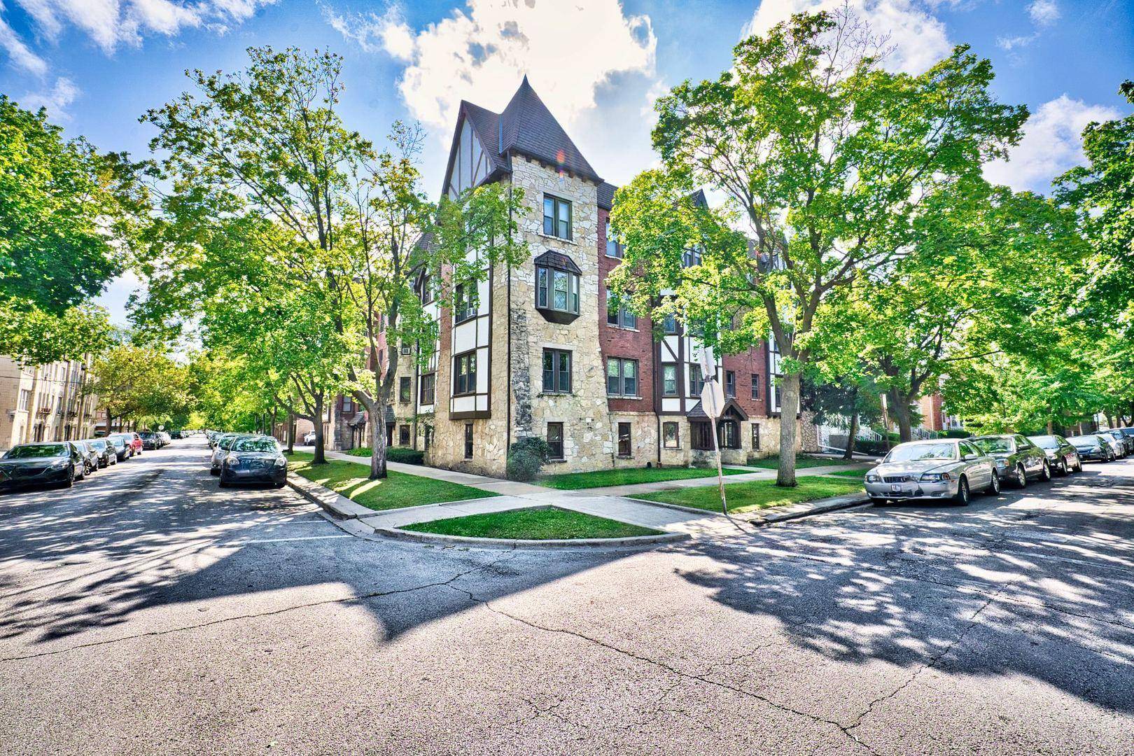 Chicago, IL 60659,5659 N Bernard ST #1