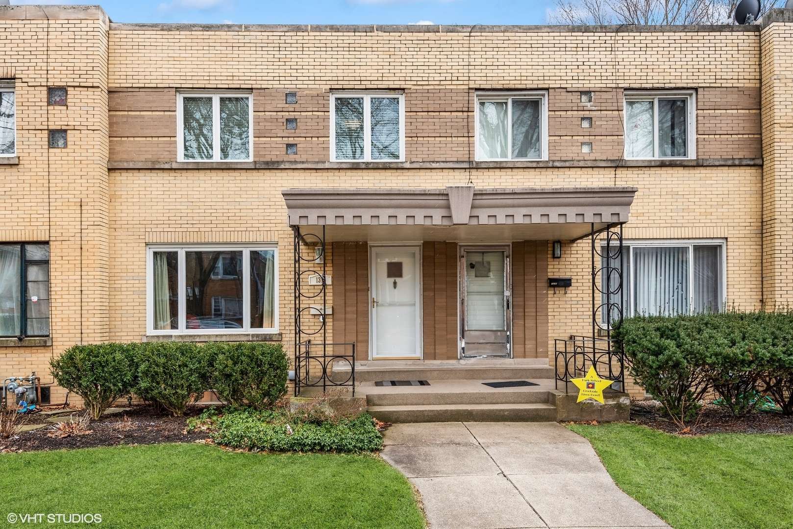 1314 Brummel ST, Evanston, IL 60202