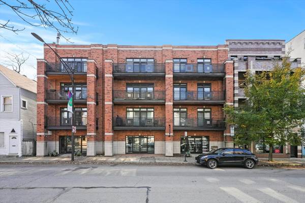 2107 W Belmont AVE #3C, Chicago, IL 60618