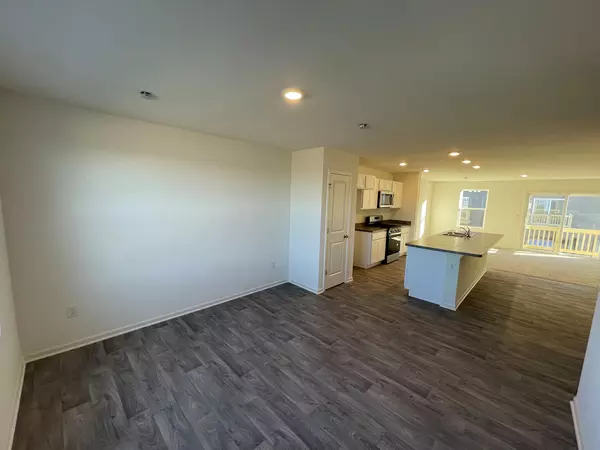 Hampshire, IL 60140,850 Briar Glen CT