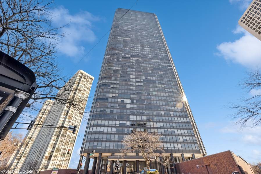 5415 N Sheridan RD #2302, Chicago, IL 60640