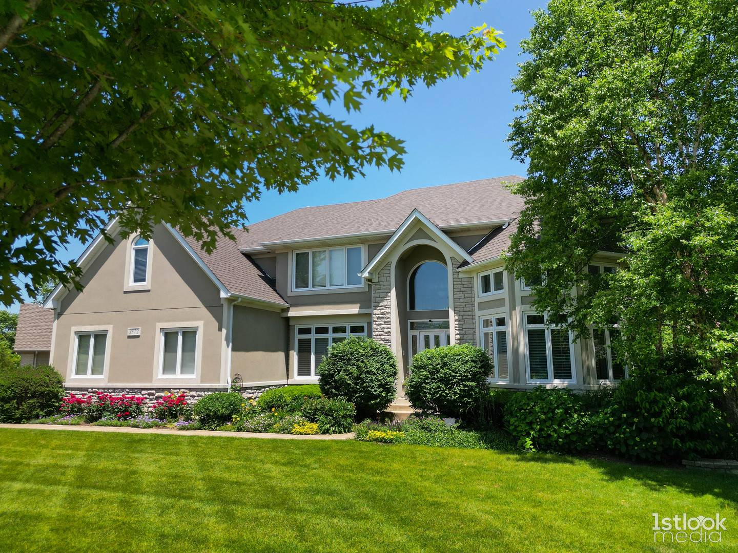 3572 Scottsdale CIR, Naperville, IL 60564