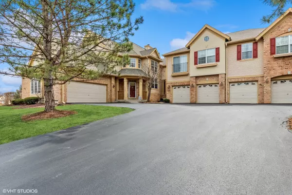 Palos Heights, IL 60463,3102 Spyglass CIR