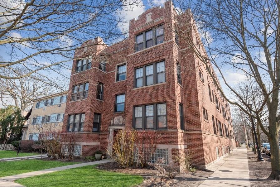 555 Elmwood AVE #3, Evanston, IL 60202