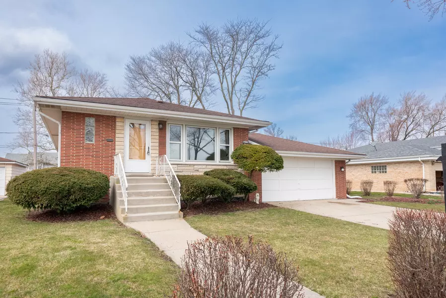 230 Poppy LN, Bensenville, IL 60106