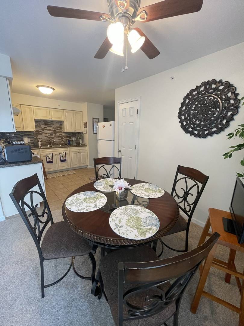Glenwood, IL 60425,800 E 191st PL #410