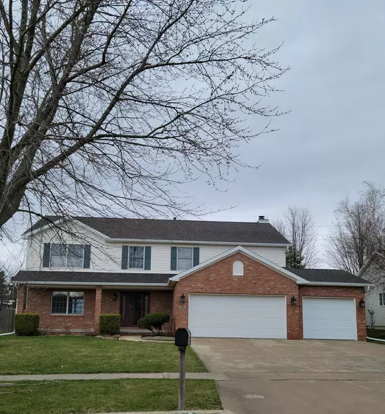 22 Brunton CT, Bloomington, IL 61704