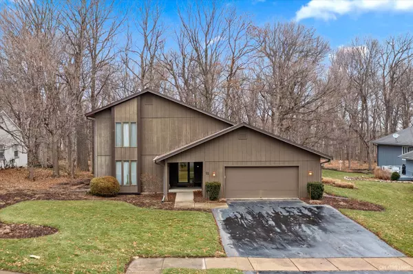 11 Dorchester CT, Sugar Grove, IL 60554