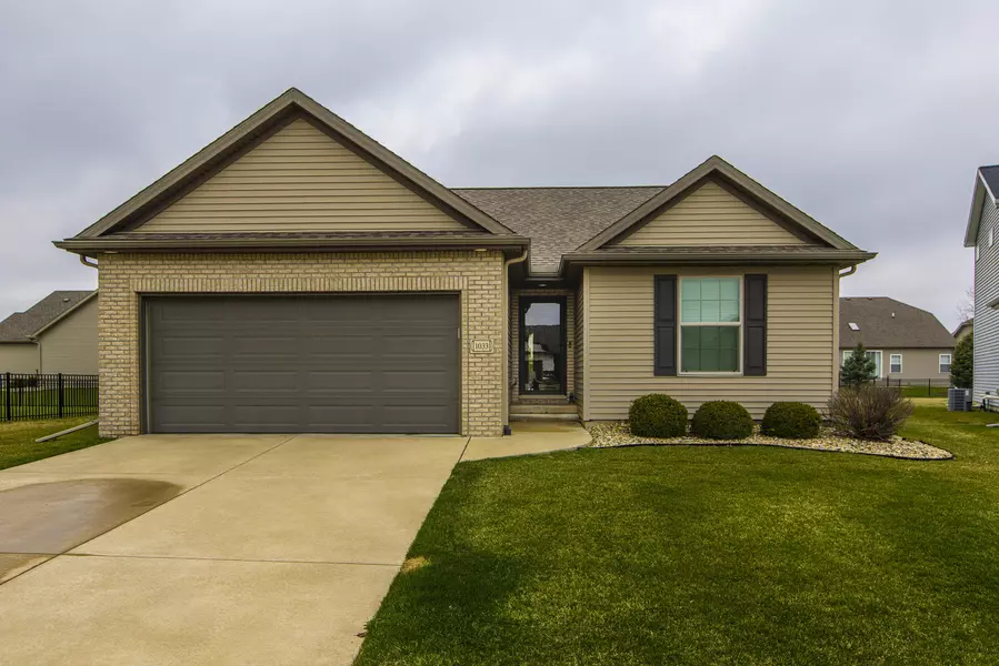 1033 DECOY CT, Normal, IL 61761