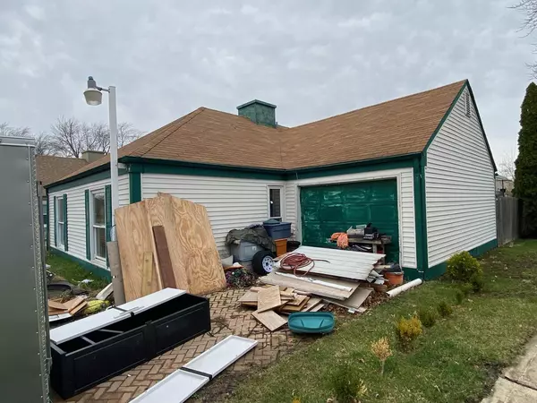 Montgomery, IL 60538,162 Heathgate RD