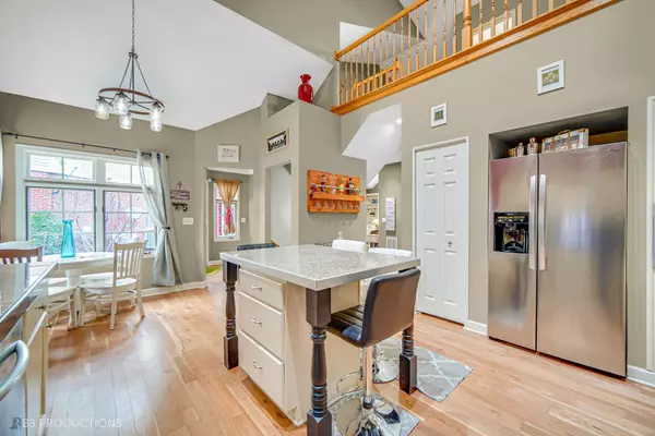 Tinley Park, IL 60477,7031 168th ST