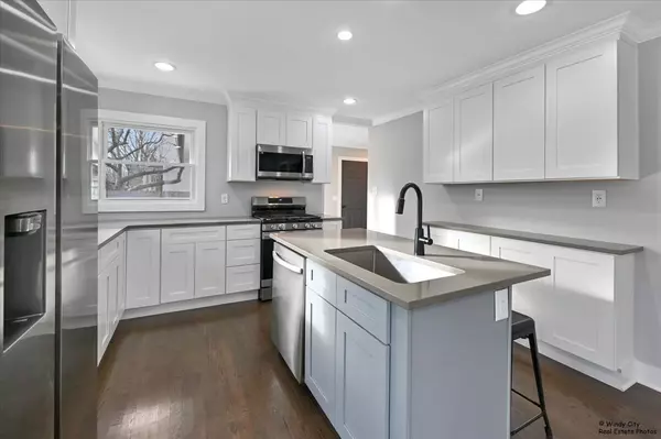 Batavia, IL 60510,34W270 Sunset DR