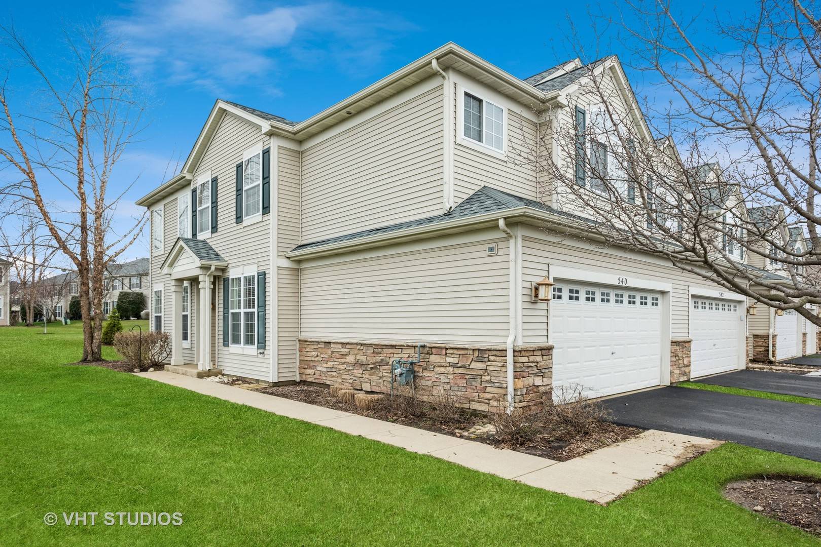 540 Telluride DR, Gilberts, IL 60136