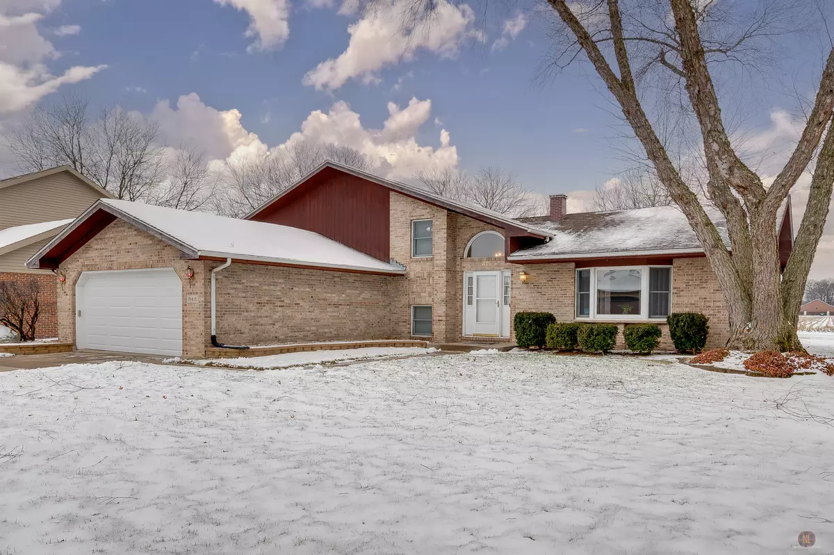 Lansing, IL 60438,18416 Holland RD