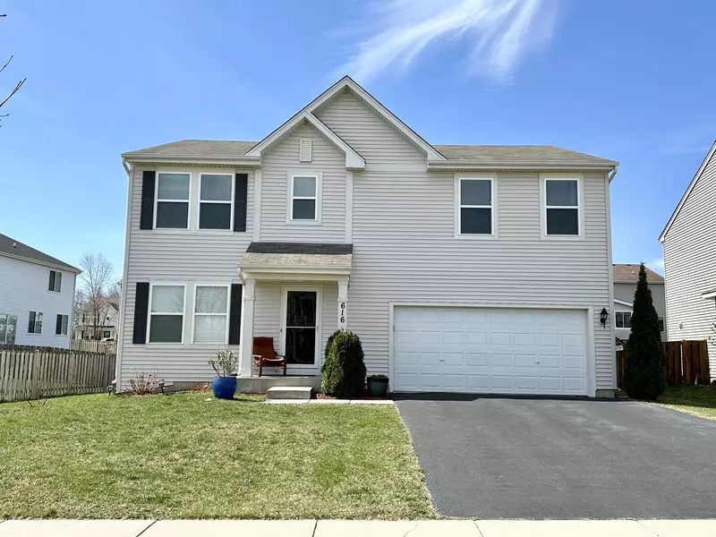 616 Brighton DR, Pingree Grove, IL 60140