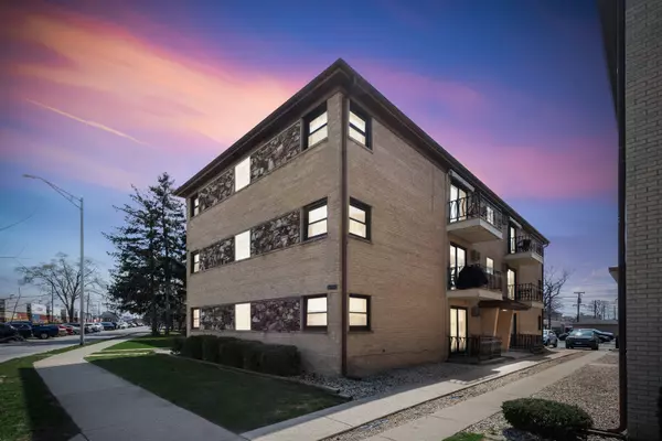 7611 W Altgeld ST #2N, Elmwood Park, IL 60707