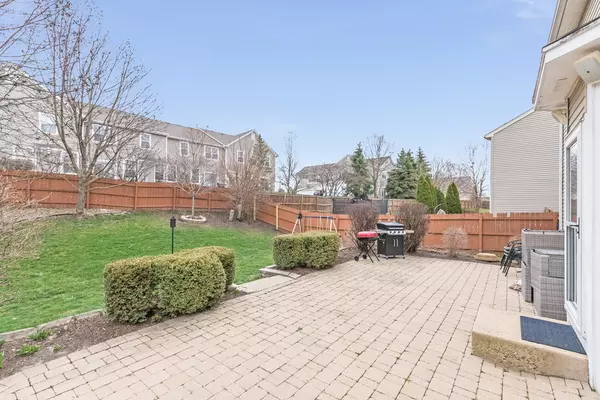 North Aurora, IL 60542,103 Harding CT