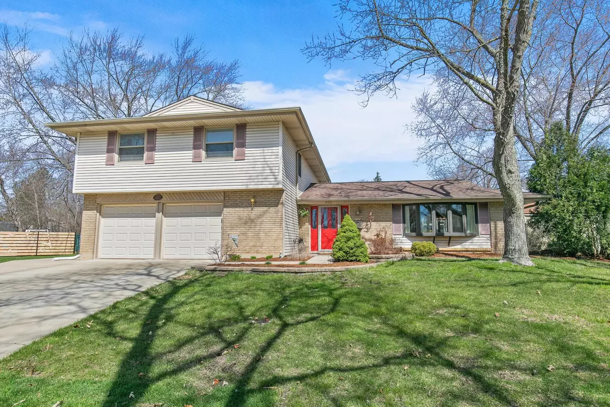 Schaumburg, IL 60193,622 Verona CT