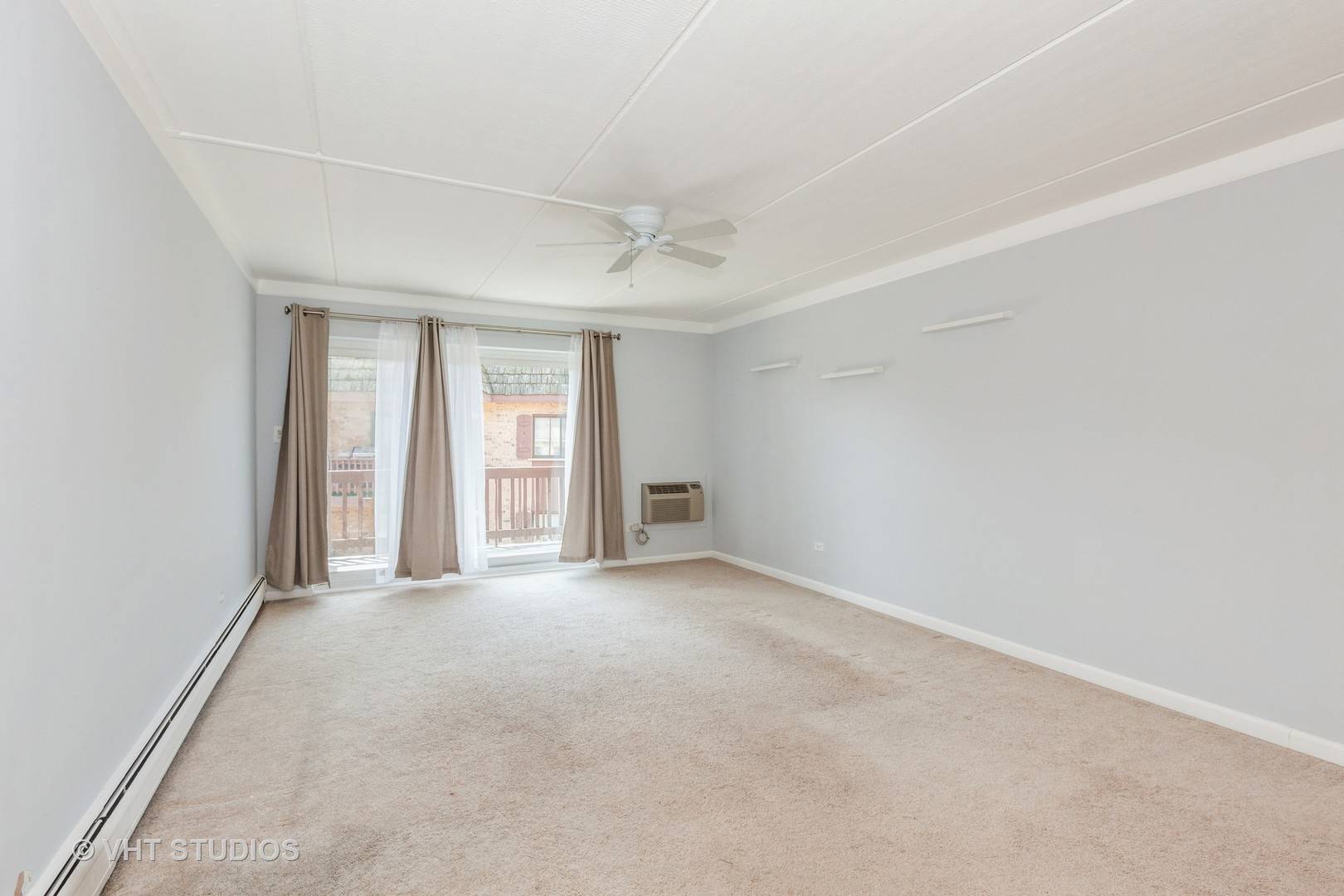 Downers Grove, IL 60516,7920 Woodglen LN #206