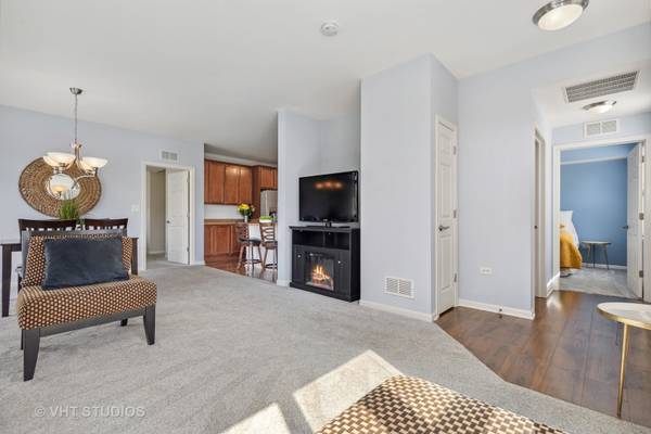 Volo, IL 60020,1260 Chesterton DR #3
