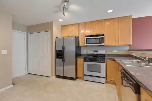 Woodstock, IL 60098,3095 Courtland ST #0