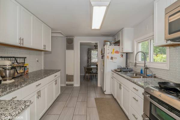 Antioch, IL 60002,25026 W Petite AVE