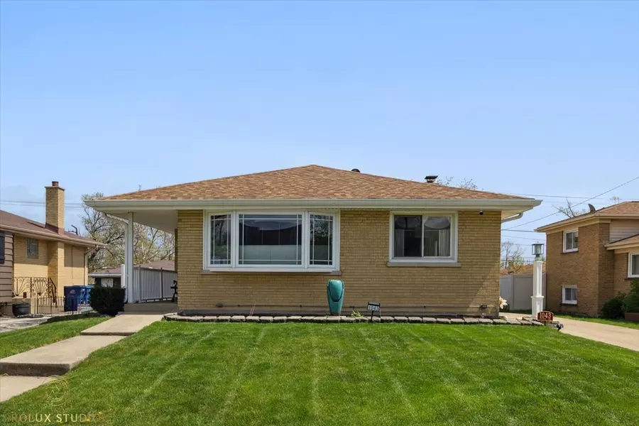 1043 Victoria AVE, Berkeley, IL 60163