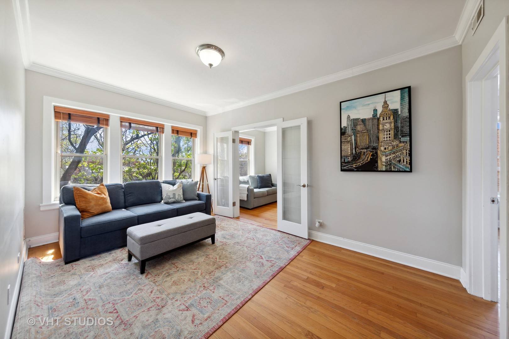 Chicago, IL 60640,1704 W Catalpa AVE #3W