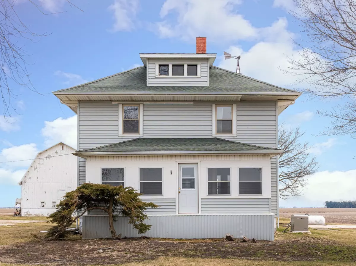 Waterman, IL 60556,8274 State Route 23