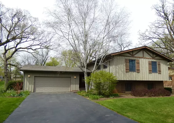 6125 S Kilkenny DR,  Crystal Lake,  IL 60014