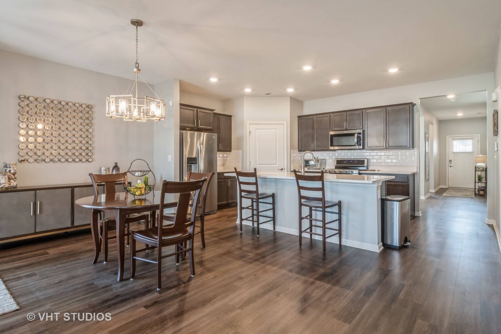 North Aurora, IL 60542,1027 Fitzwilliam WAY